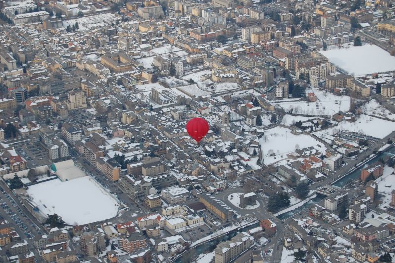 Ballon dans la vallée d'Aoste Art Montgolfières