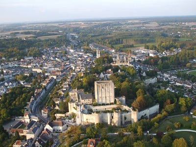 la ville de Loches et son donjon