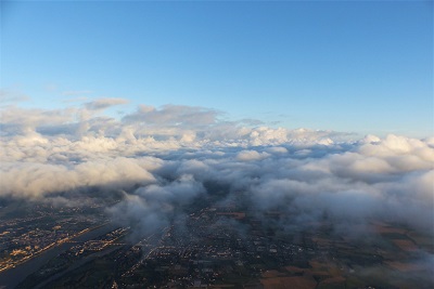 La ville de Saumur vue des nuages