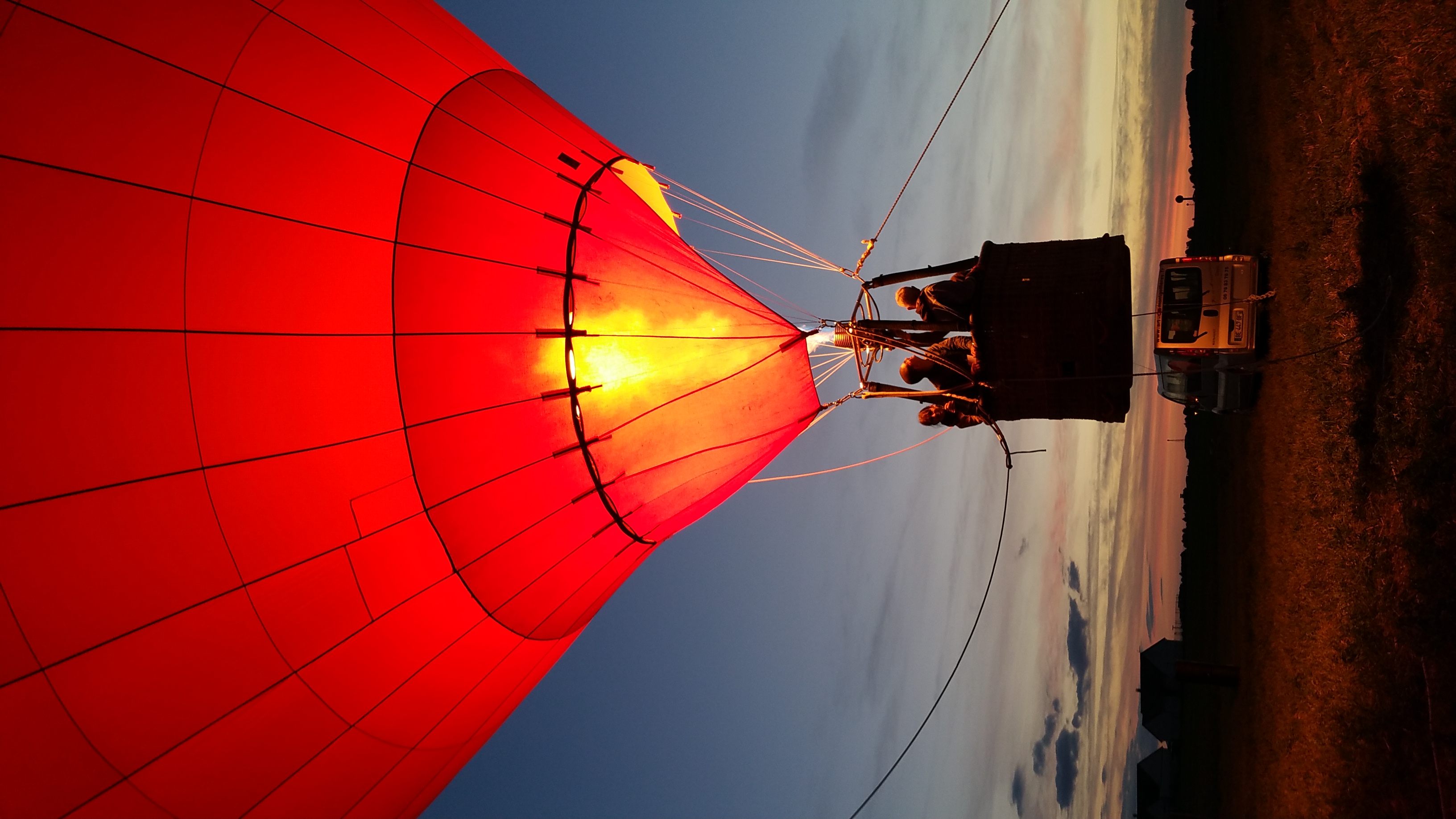 captif de fin de journée art montgolfières